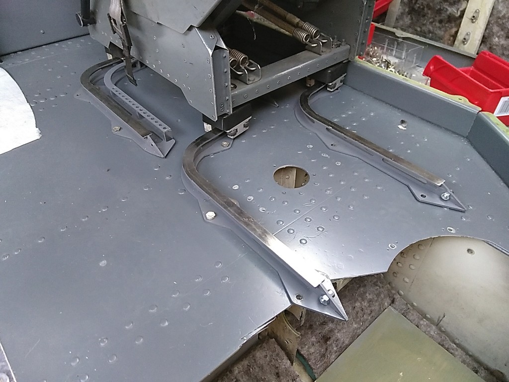 Cockpit Zues Rails J-Rails Mounted – Blue Marble Research